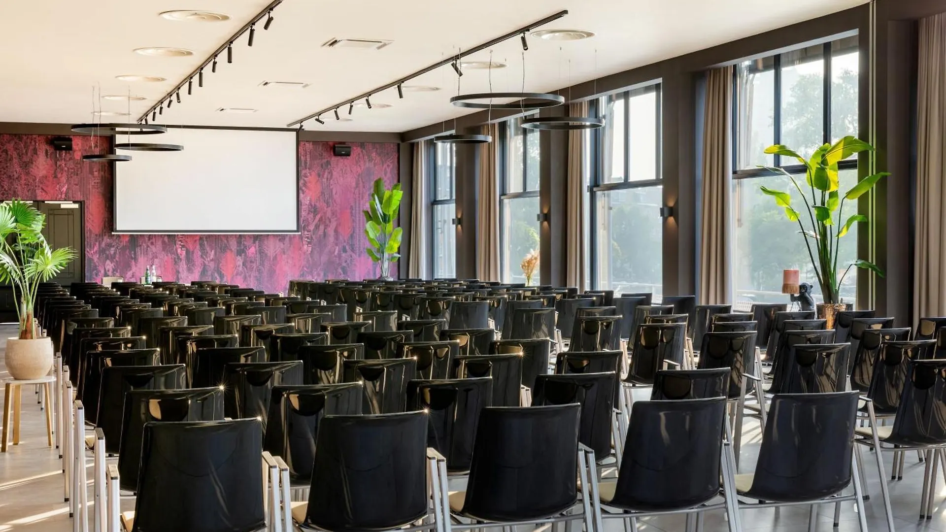Apollo Hotel Amsterdam, A Tribute Portfolio Hotel Амстердам
