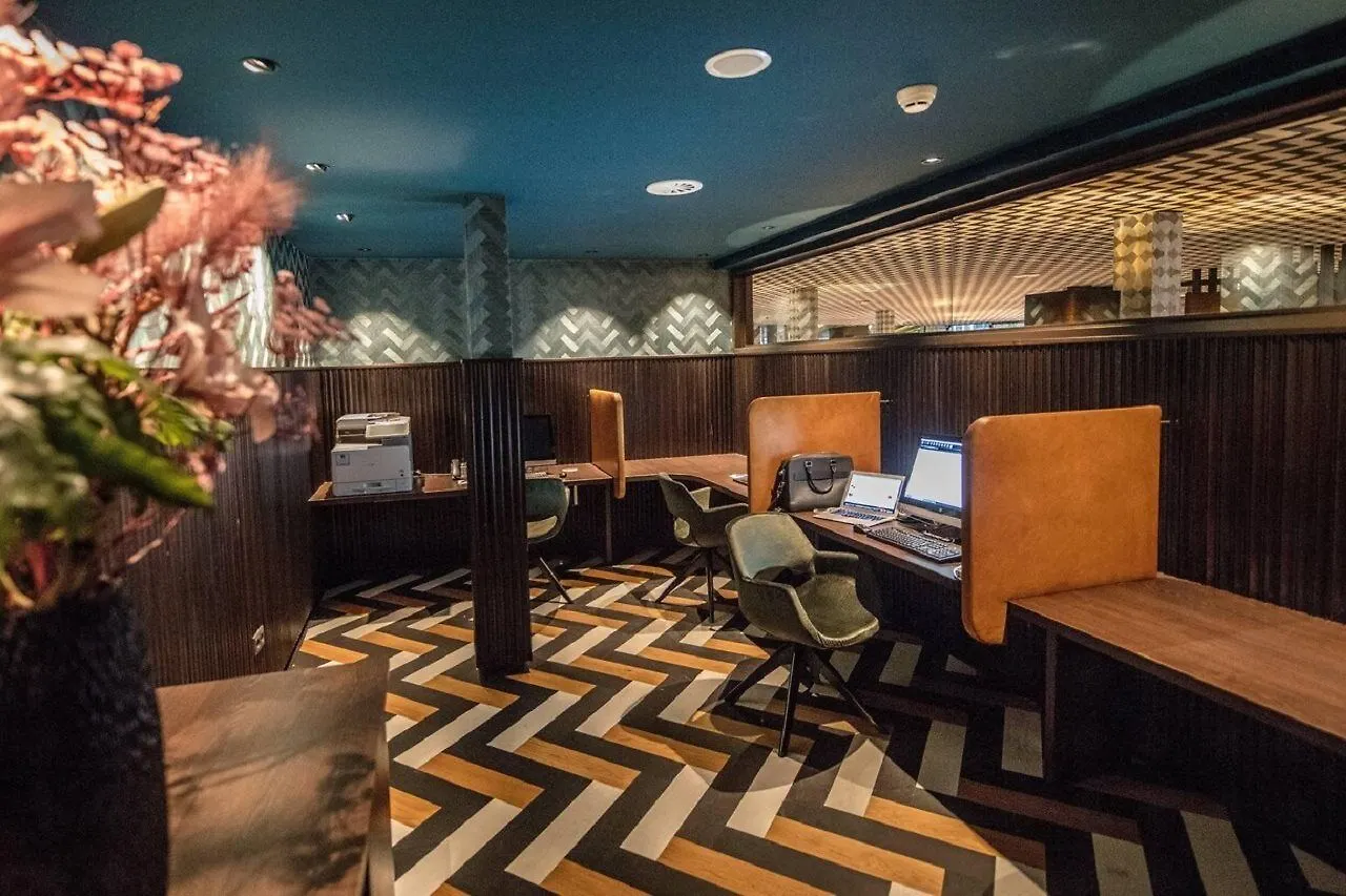 Apollo Hotel Amsterdam, A Tribute Portfolio Hotel 4*, Амстердам